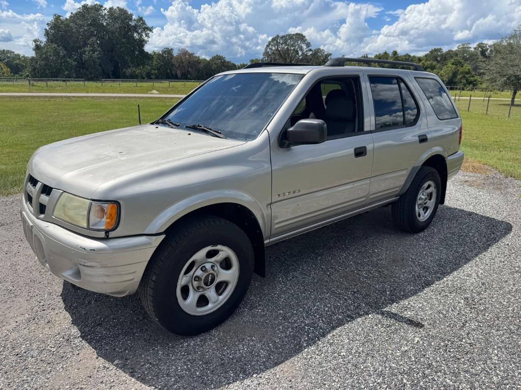 2004 Isuzu Rodeo S