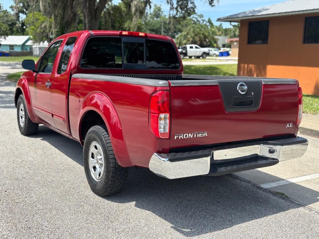 2006 Nissan Frontier XE photo 11