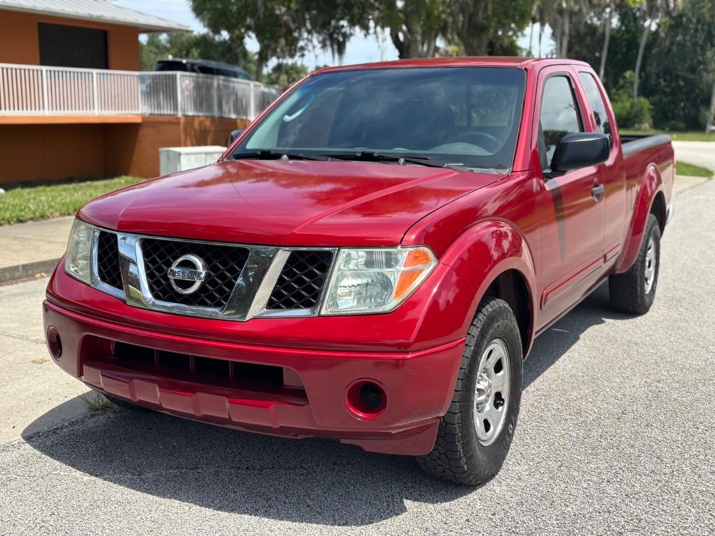 2006 Nissan Frontier XE photo 2