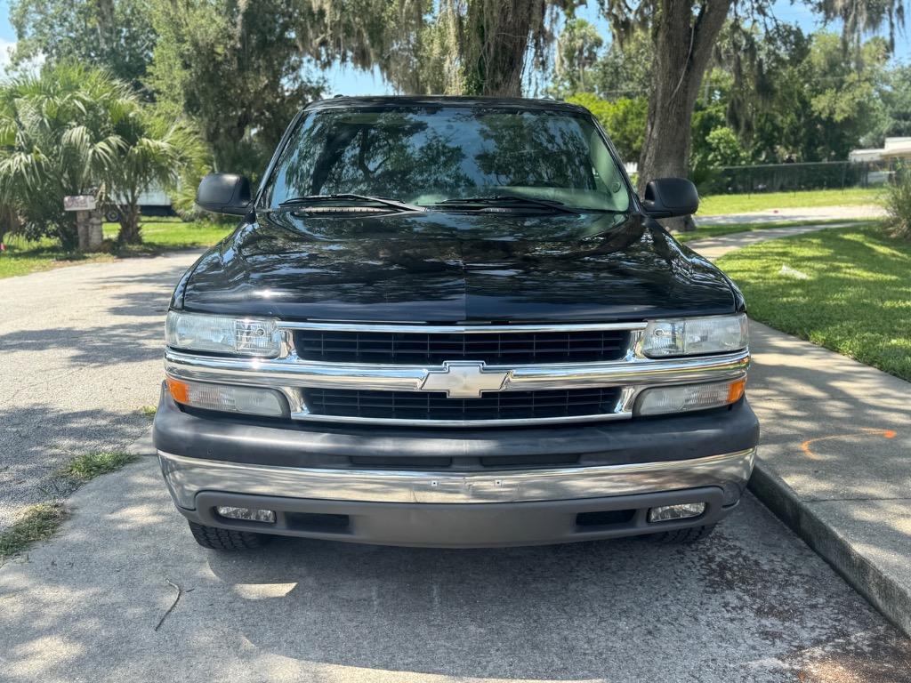 2004 Chevrolet Tahoe LS photo 23