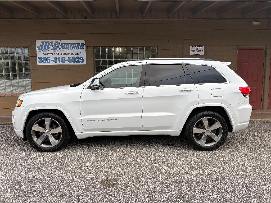 2015 Jeep Grand Cherokee Overland's photo