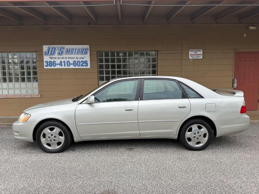 2004 Toyota Avalon XL