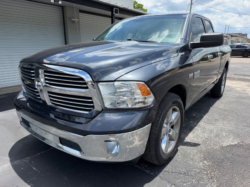 2016 RAM 1500 Big Horn/Lone Star Quad Cab 6'4" (Fleet)'s photo